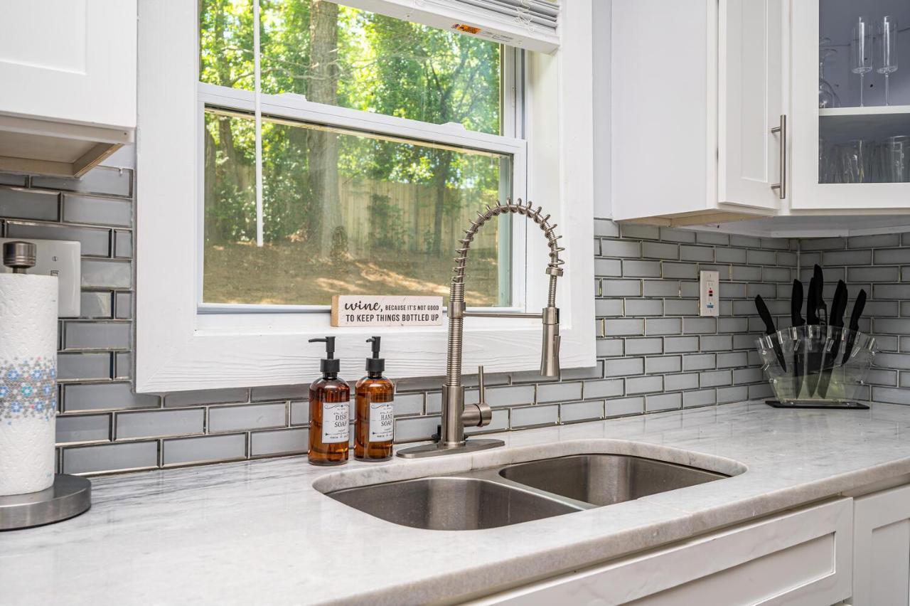 New Spacious Decatur Oasis W Fire Pit, Mins To Atl מראה חיצוני תמונה